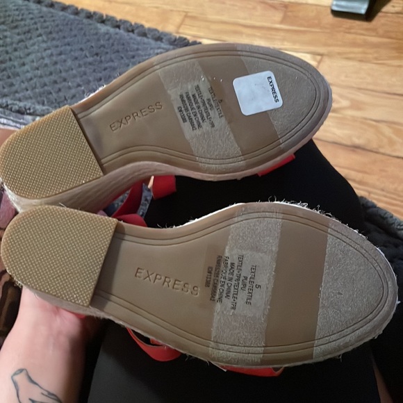 💞pink wedges💞 - Picture 7 of 9